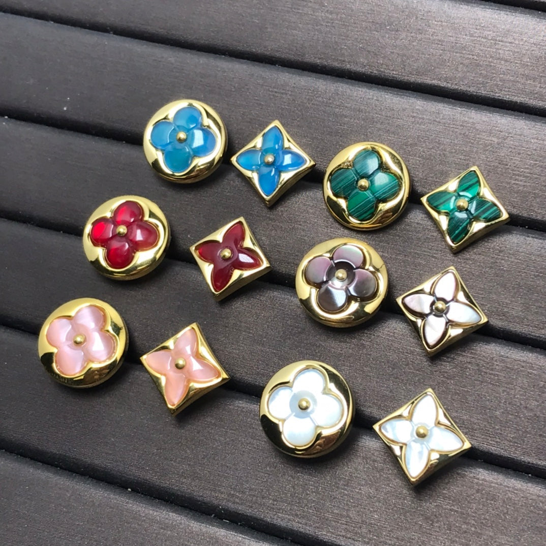 Fashion colorful earrings