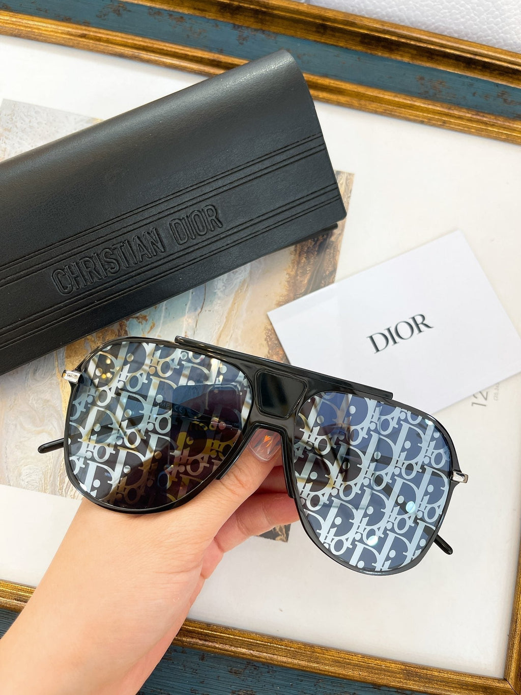 D I 0 R - Flash Sunglasses