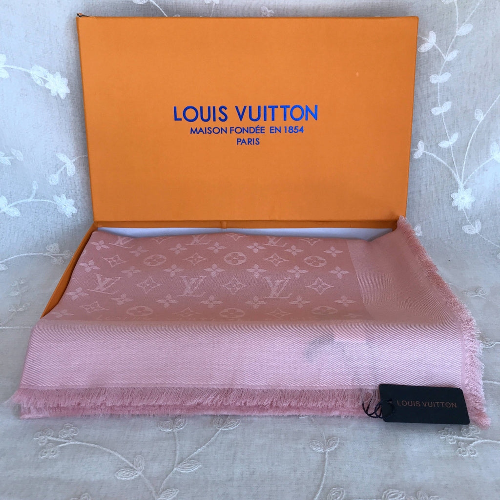 beautiful pink scarf