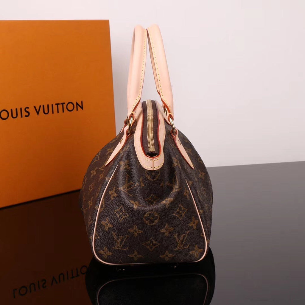 Casual and versatile handbag