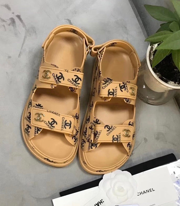 Chanel c